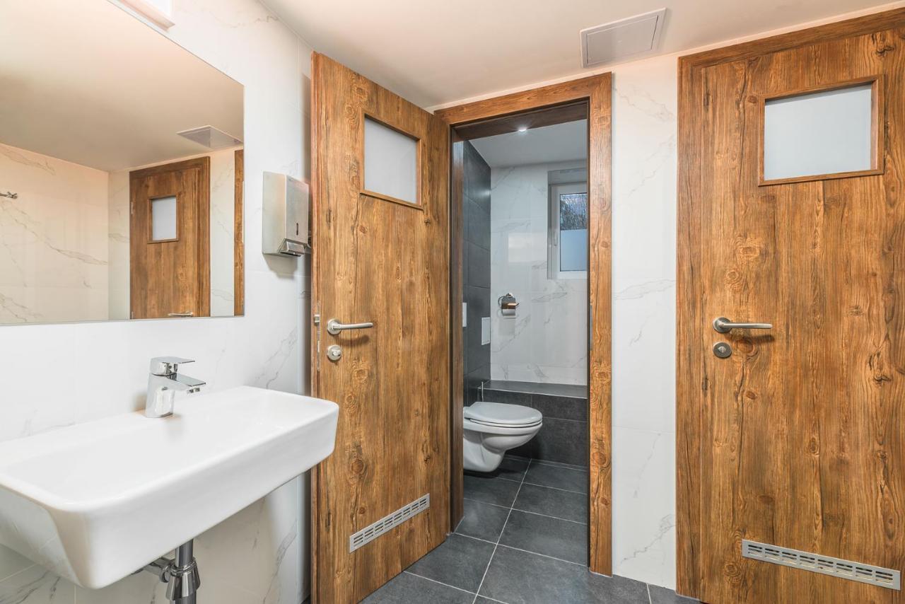 Hostel One Πρέσοβ Εξωτερικό φωτογραφία